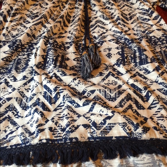 Top - Picture 5 of 5